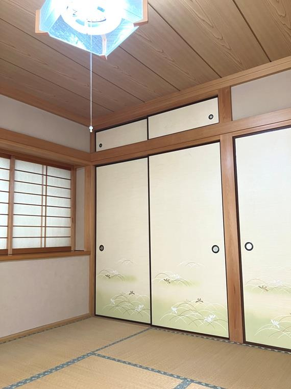 栄町戸建の寝室