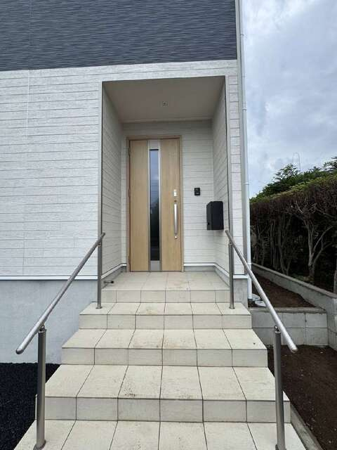 クレイドルガーデン真岡市並木町第7　新築一戸建ての玄関