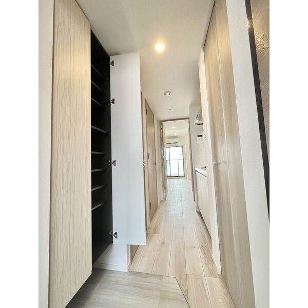 S-RESIDENCE上前津駅前　名古屋市賃貸　仲介手数料無料の玄関