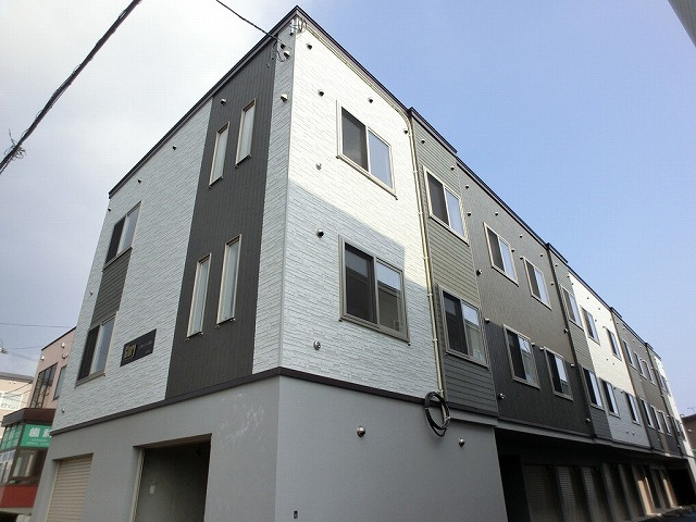 グローリー川北
