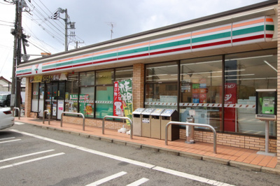 セブン-イレブン 千葉宮崎町店まで270ｍ