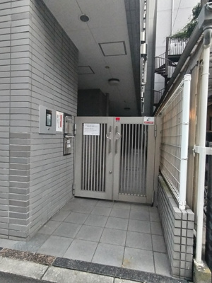 １F部分　エントランス