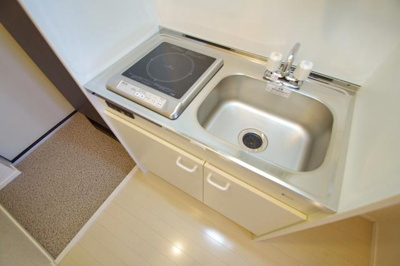 ★敷地内にゴミ置き場も有り便利ですね★