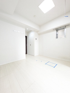★2面採光で明るいお部屋★※クリーニング前