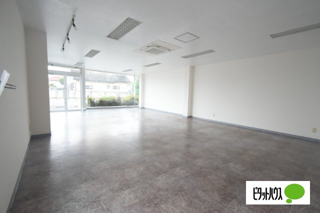 パートナーマンションⅠ貸店舗の内装