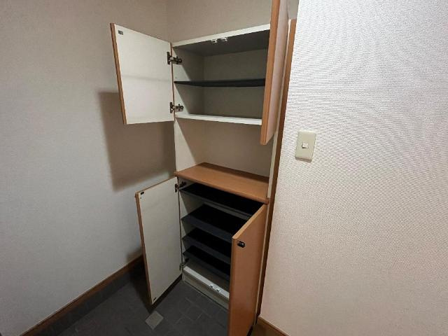 エクセレンス矢頭の収納|下駄箱