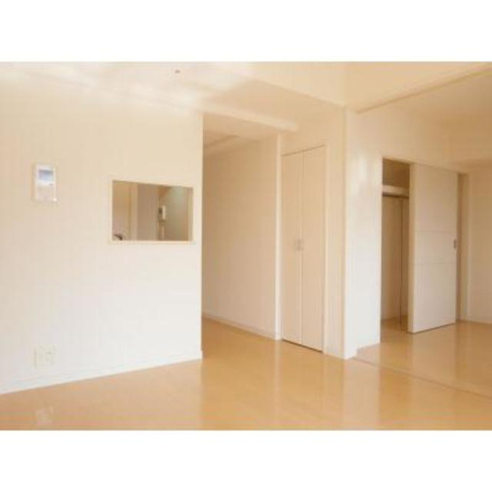 【居間・リビング】 | キャナルスクウェア豊洲 | ※写真は同タイプ住戸です。