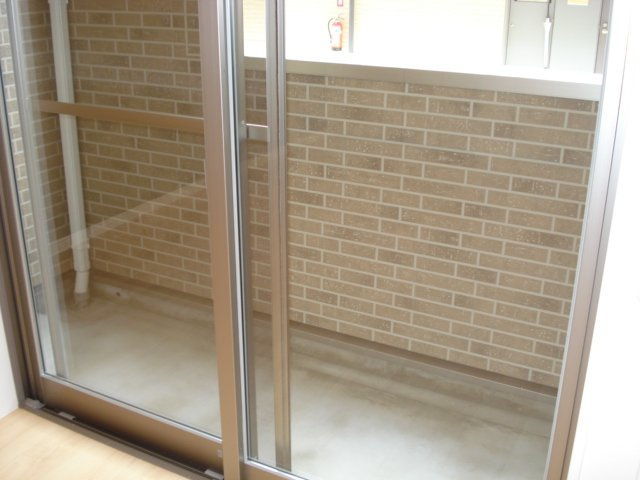 ビバーチェ窪新町のその他|ベランダ