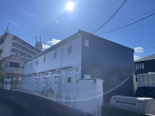 レオパレス仲の外観