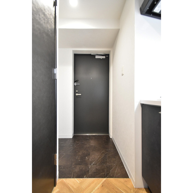 ArtizA金山の玄関