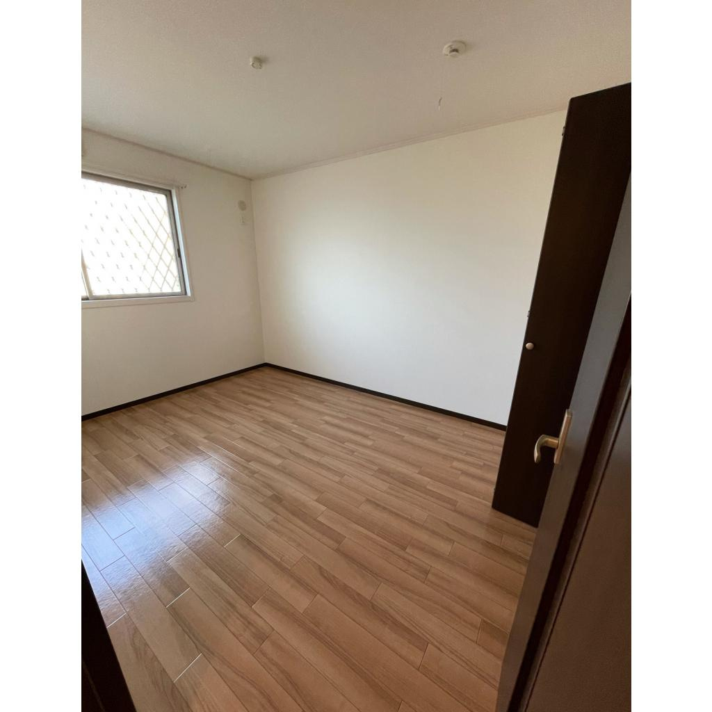 プレシャス西伏屋