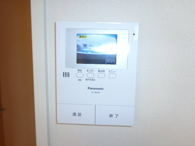 Ｆｏｕｒ　Ｌｅａｆ　城山の内装|カメラ付インターホン