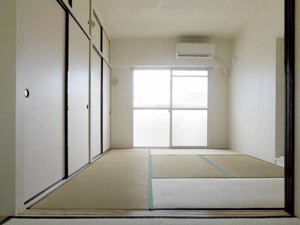 ビレッジハウス今沢2号棟の居間・リビング|ビレッジハウスの同一物件・同一タイプの間取りの写真です