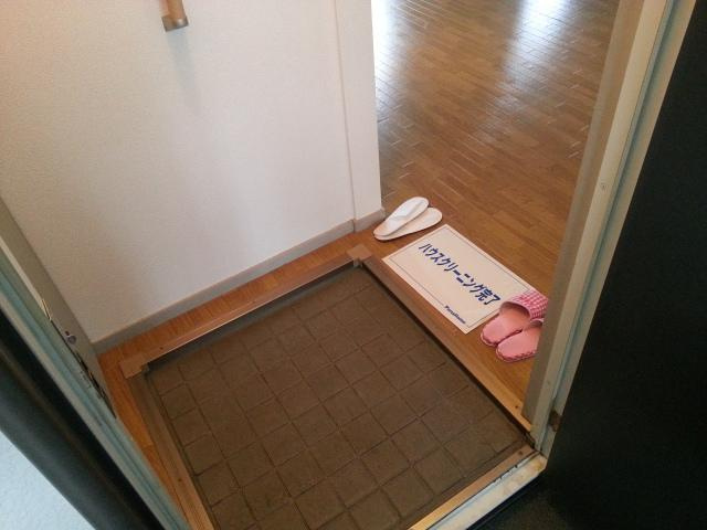 メゾンクレールの玄関