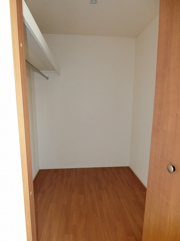 布佐酉町住宅　Ｅ棟の収納|Ｆ棟のお写真となります