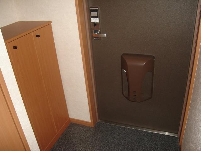 ベーネ・ファミーユの玄関|玄関