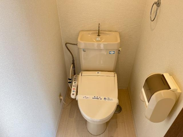 ユースハイム清水のトイレ|シャワー付トイレ