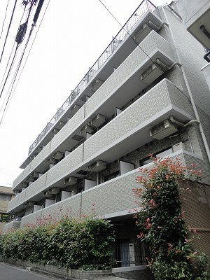 メインステージ白金高輪の外観