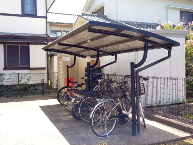 レオパレスフォレストのその他|駐輪場