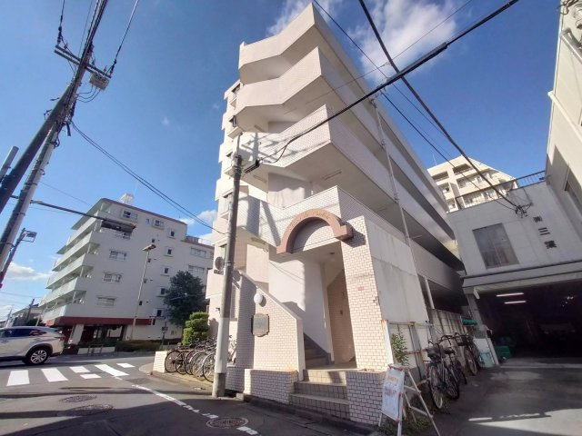 AP27 メゾン・ド・パラレール（井荻）の外観