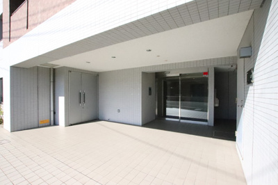建物入口