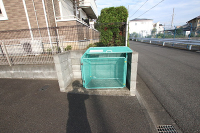 ゴミ置き場