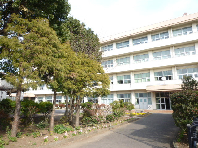 綾瀬市立北の台小学校まで300ｍ