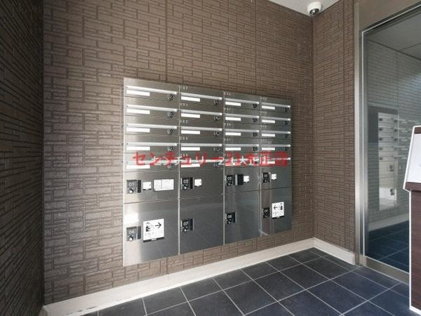 サンジェルマン市岡のエントランス