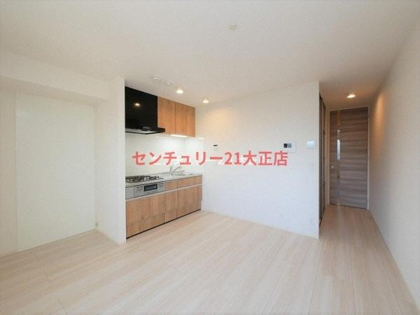 サンジェルマン市岡の居間・リビング