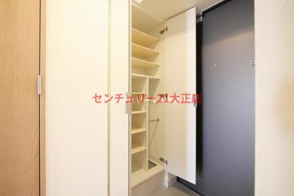 プレサンス朝潮橋ベイ・ブリーズの収納