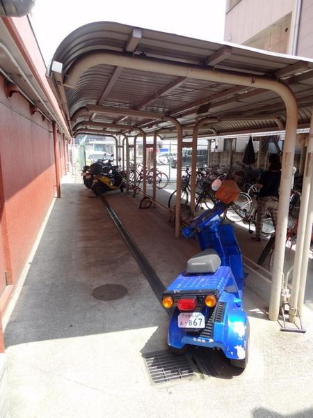 東洋プラザ泉尾の駐車場|★駐輪場★