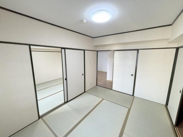 菊川マンションの和室