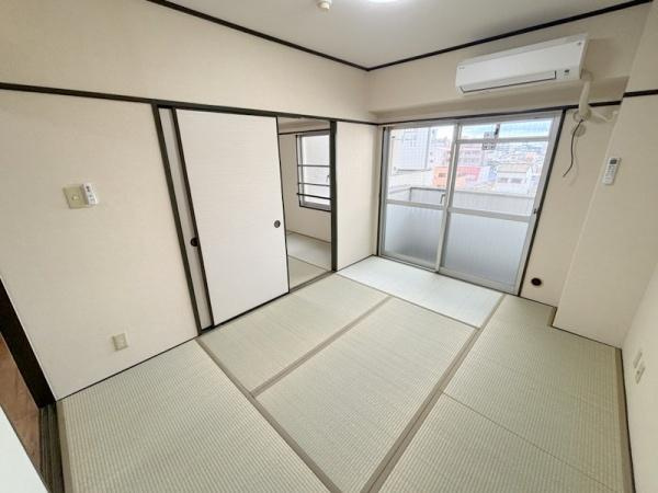 菊川マンションの和室