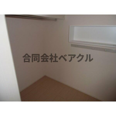 【収納】 | グランシャリオ西院 | たっぷりとした収納スペースです