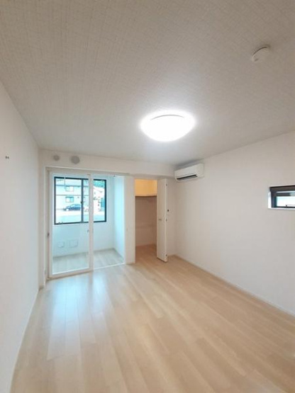 【居間・リビング】 | シャルム・ミキャ
