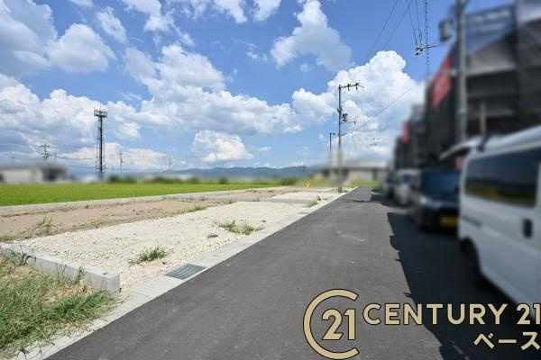 磯城郡田原本町大字阪手の売地の前面道路含む現地写真|■現地撮影写真■前面道路約６ｍと広々開放的です！