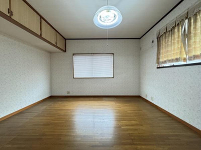 【寝室】 | 雑賀町中古戸建て
