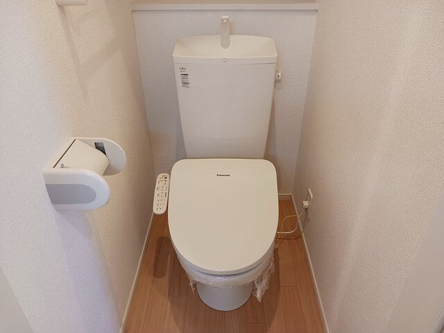エストレーラのトイレ|コンパクトで使いやすいトイレです