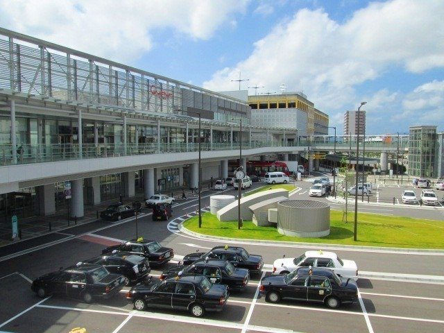 アリアの周辺|高岡駅まで2500m