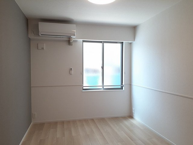 グラウスの内装|内装は落ち着いています