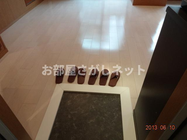 フロムファーストビル【おとり物件なし】#学生・社会人にオススメ！初期費用分割払いOK！の玄関