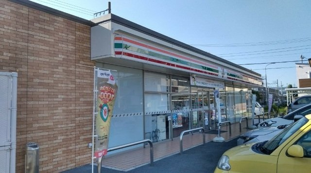 セレクトヒルズ上郷　Ⅱの周辺|セブンイレブンまで350m