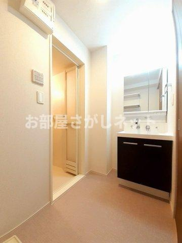 プルニエール西が丘【おとり物件なし】#学生・社会人にオススメ！初期費用分割払いOK！の洗面所