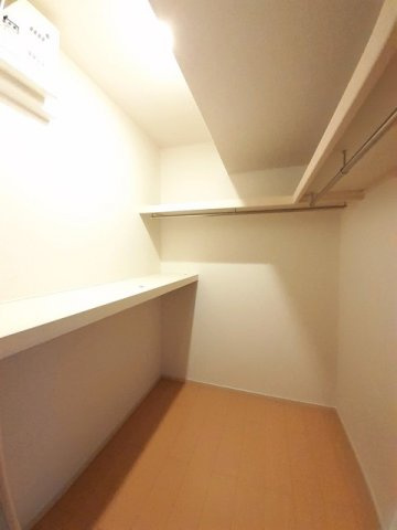 信濃町コスモスの収納