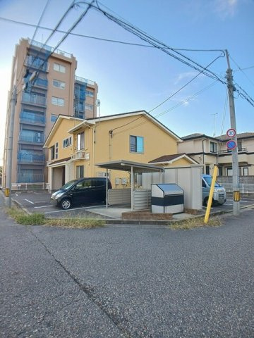 信濃町コスモスの駐車場