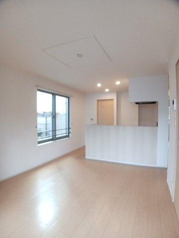 信濃町コスモスの居間・リビング