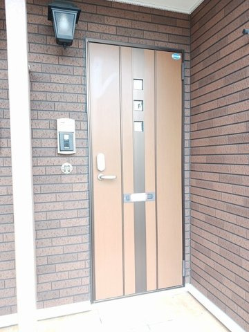ティータウン　レガーロ　Ｂの玄関