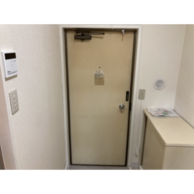 ヒルズ狭山の玄関