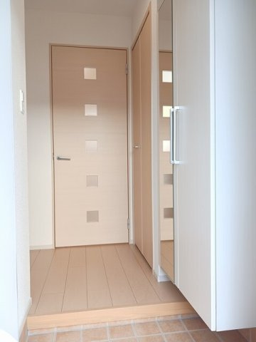 すみれの玄関