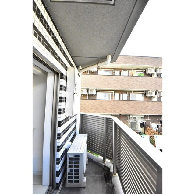 ARTECASA Alivie 綾瀬の内装